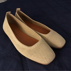 ❌Not for Sale❌EUC Lucky Brand flats, size 6